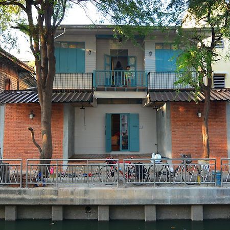La Moon Hostel Μπανγκόκ Εξωτερικό φωτογραφία