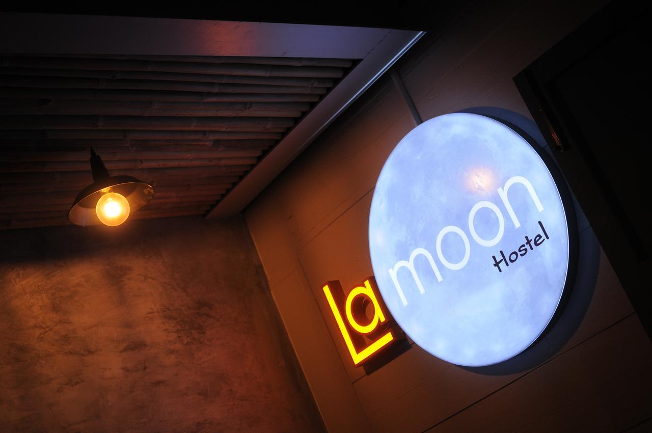 La Moon Hostel Μπανγκόκ Εξωτερικό φωτογραφία